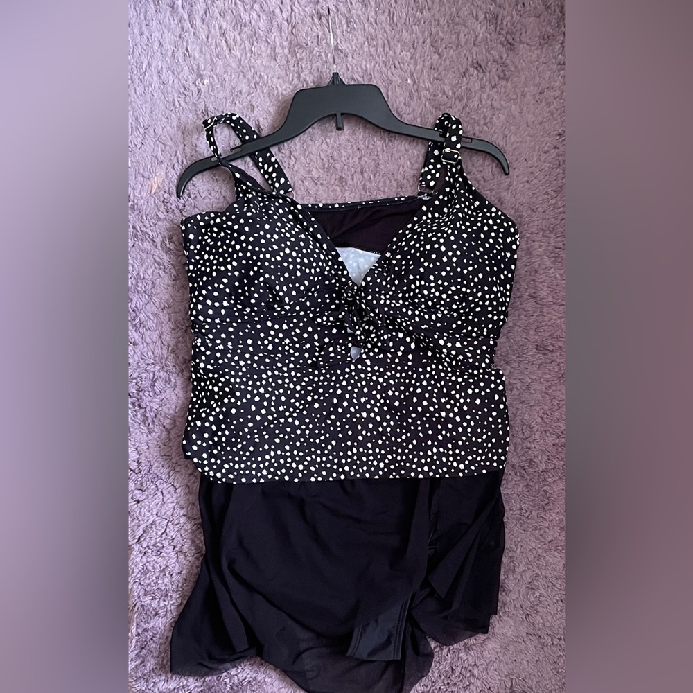 Women’s padded bathing suit with skirt
